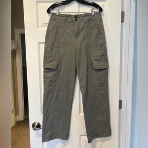Women’s Olive Cargo Pants